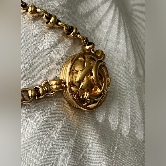 Vintage Chanel CC Necklace - Picture 14 of 16